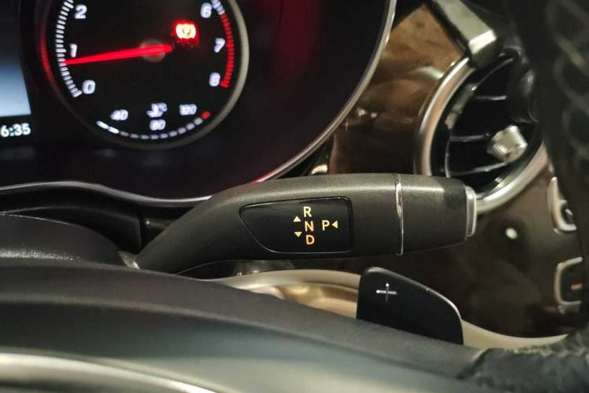 Used Mercedes-Benz V-Class 2018 V 260 L Prestige Extended Version China V Gear Lever