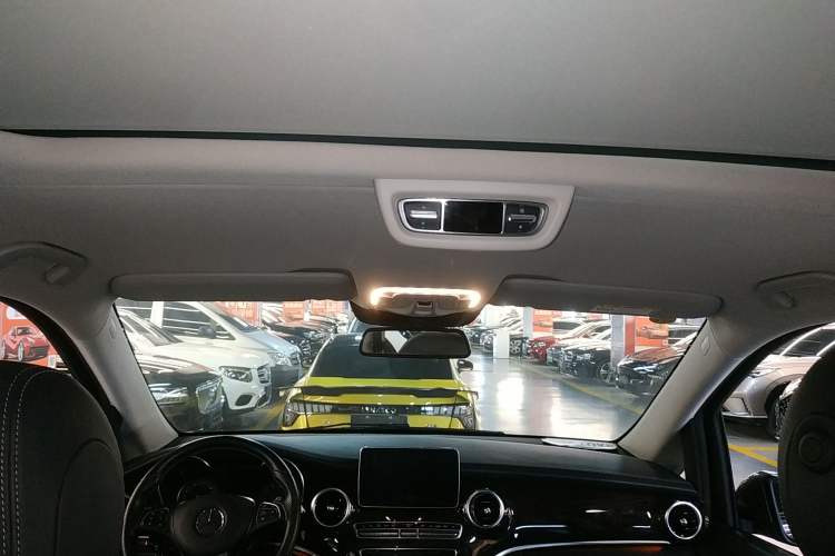 Used Mercedes-Benz V-Class 2018 V 260 L Prestige Extended Version China V Headliner