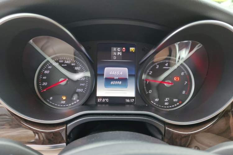 Used Mercedes-Benz V-Class 2018 V 260 Prestige Edition China VI Instrument Cluster