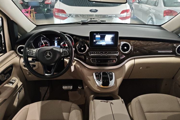 Used Mercedes-Benz V-Class 2018 V 260 L Prestige Extended Version China V Interior 2