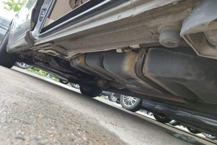 Used Mercedes-Benz V-Class 2018 V 260 Prestige Edition China VI Left Side Sill