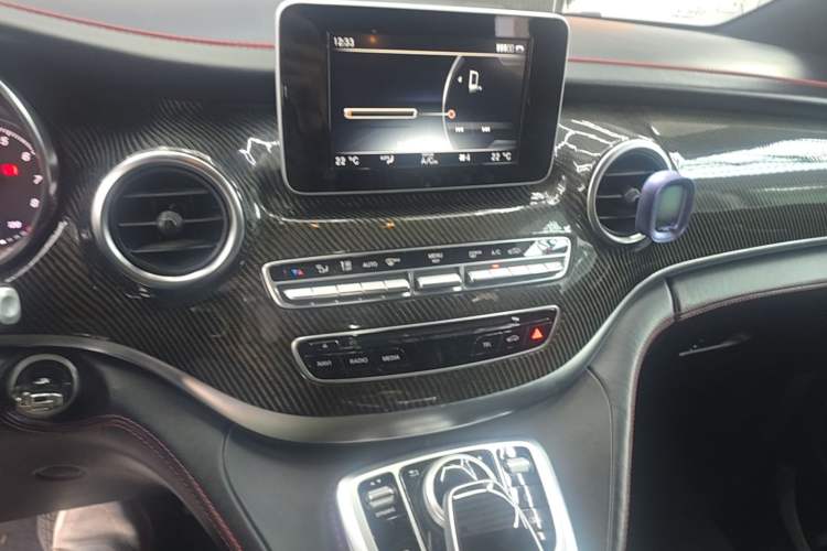 Used Mercedes-Benz V-Class  Audio And AC Panel