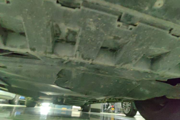 Used Mercedes-Benz V-Class  Chassis Front