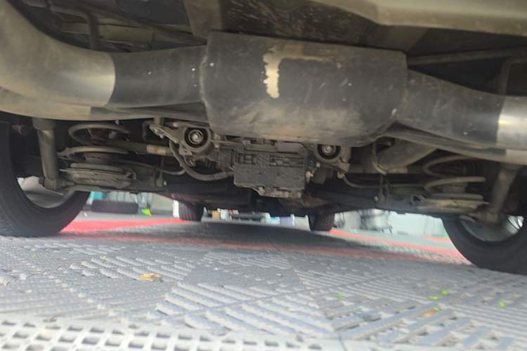 Used Mercedes-Benz V-Class  Chassis Rear