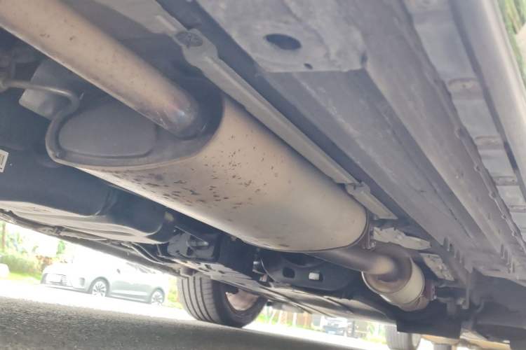 Used Mercedes-Benz V-Class  Chassis Rear Right