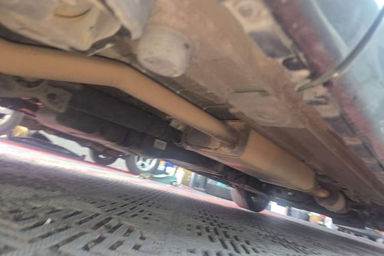 Used Mercedes-Benz V-Class  Chassis Rear Right