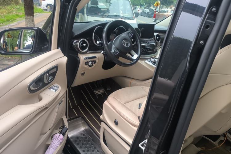 Used Mercedes-Benz V-Class  Driver Seat