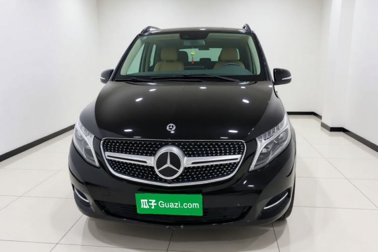 Used Mercedes-Benz V-Class  Front
