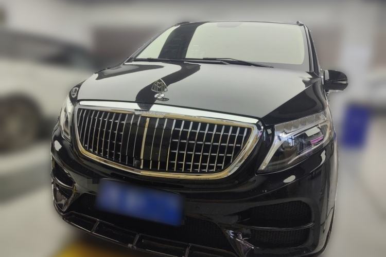 Used Mercedes-Benz V-Class 2019 V250 2.0T Standard Extended Middle East Front