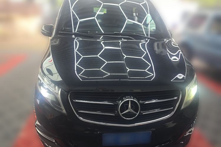 Used Mercedes-Benz V-Class  Front