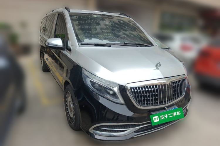 Used Mercedes-Benz V-Class 2019 V250 2.0T Standard Extended Middle East Front Right 45 Deg