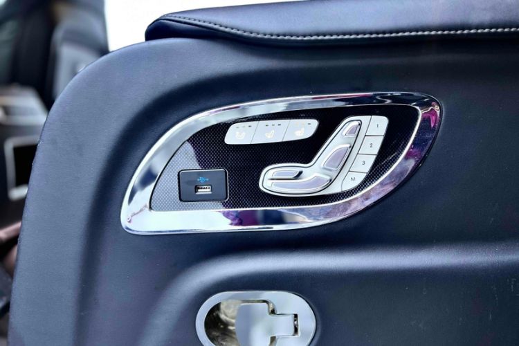Used Mercedes-Benz V-Class  Interior 14