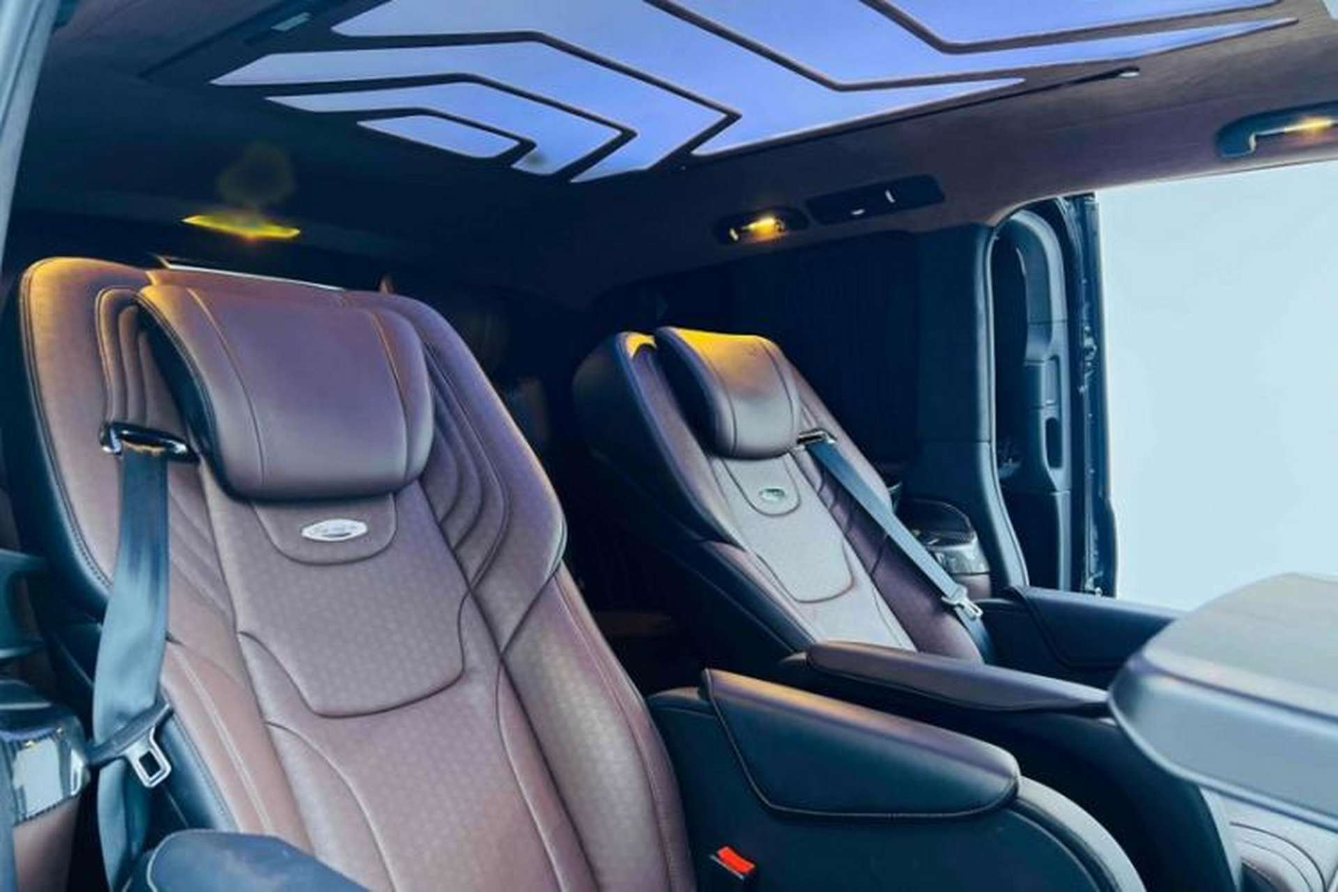 Used Mercedes-Benz V-Class  Interior 15