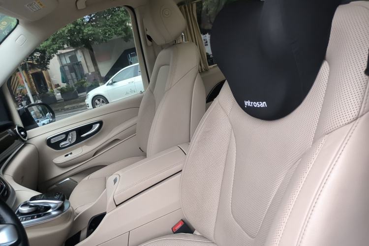 Used Mercedes-Benz V-Class  Left Front Seat