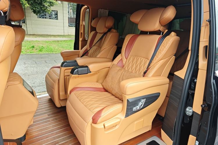 Used Mercedes-Benz V-Class  Left Rear Seat