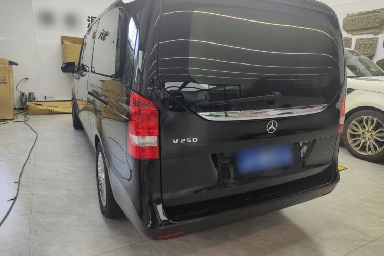 Used Mercedes-Benz V-Class 2019 V250 2.0T Standard Extended Middle East Rear Left 45 Deg