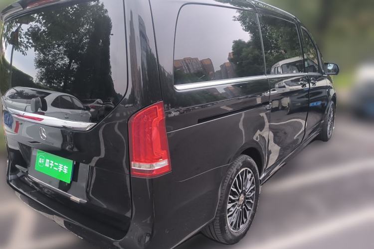 Used Mercedes-Benz V-Class  Rear Right 45 Deg