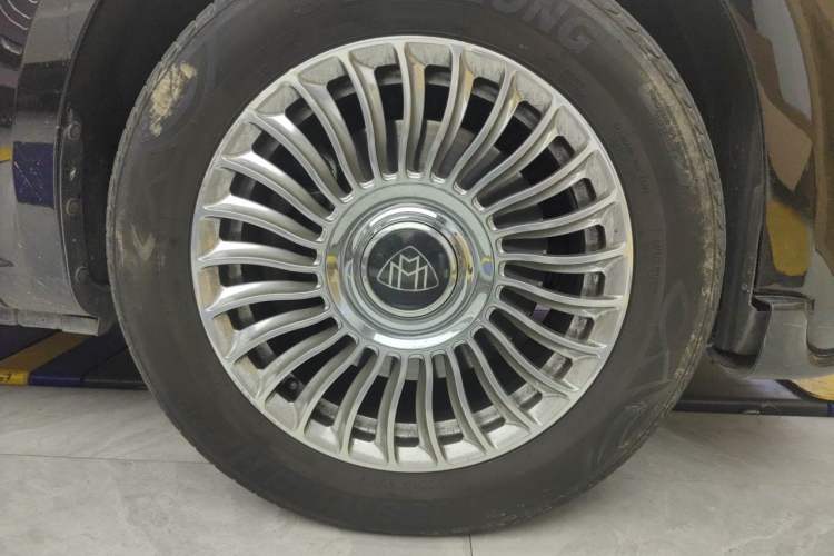 Used Mercedes-Benz V-Class 2019 V250 2.0T Standard Extended Middle East Right Front Wheel Hub