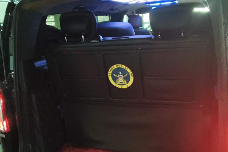 Used Mercedes-Benz V-Class  Trunk