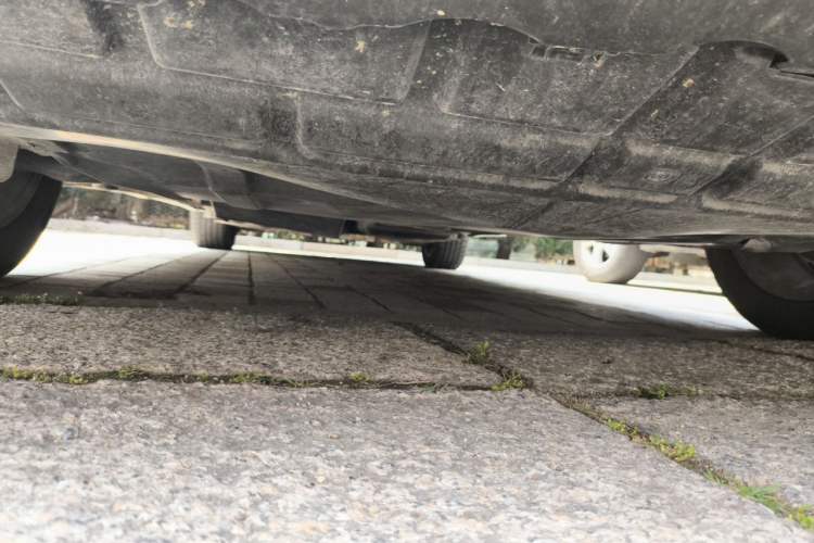 Used Mercedes-Benz V-Class  Chassis Front