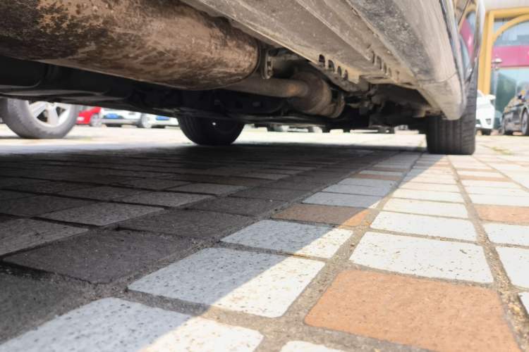 Used Mercedes-Benz V-Class  Chassis Rear Right