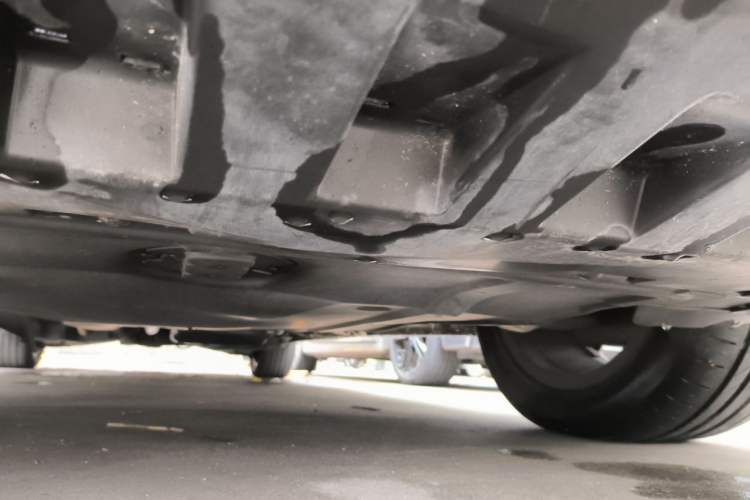 Used Mercedes-Benz V-Class 2020 V 260 L Long-wheelbase Luxury Edition Chassis Front