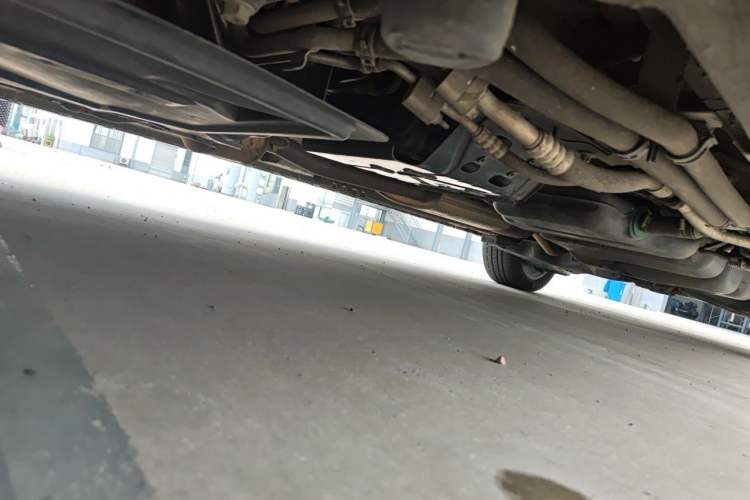 Used Mercedes-Benz V-Class 2020 V 260 L Long-wheelbase Luxury Edition Chassis Front Left
