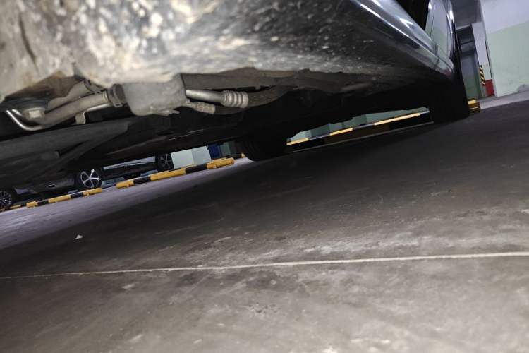 Used Mercedes-Benz V-Class 2020 V 260 L Long-wheelbase Luxury Edition Chassis Front Left