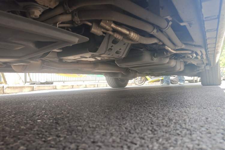 Used Mercedes-Benz V-Class 2020 V 260 Prestige Edition Chassis Front Left