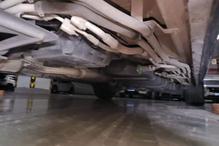 Used Mercedes-Benz V-Class 2020 V 260 Prestige Edition Chassis Front Left