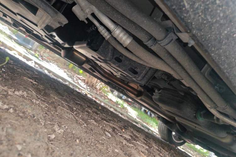 Used Mercedes-Benz V-Class 2020 V 260 Avantgarde Edition Chassis Front Left