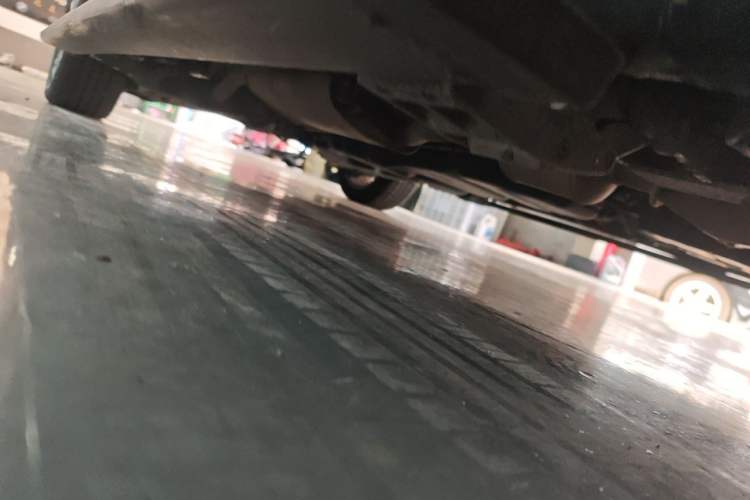 Used Mercedes-Benz V-Class 2020 V 260 Avantgarde Edition Chassis Front Right