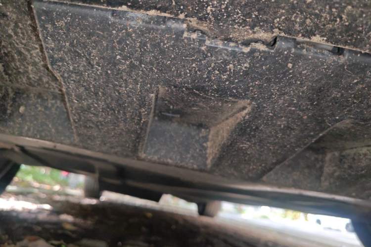 Used Mercedes-Benz V-Class 2020 V 260 Avantgarde Edition Chassis Front
