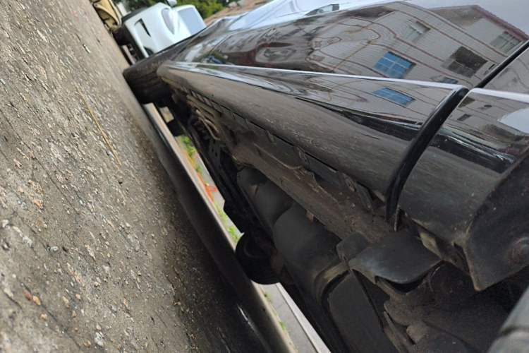 Used Mercedes-Benz V-Class 2020 V 260 Avantgarde Edition Chassis Rear Left