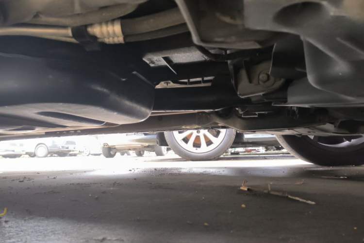 Used Mercedes-Benz V-Class 2020 V 260 L Long-wheelbase Luxury Edition Chassis Rear Left