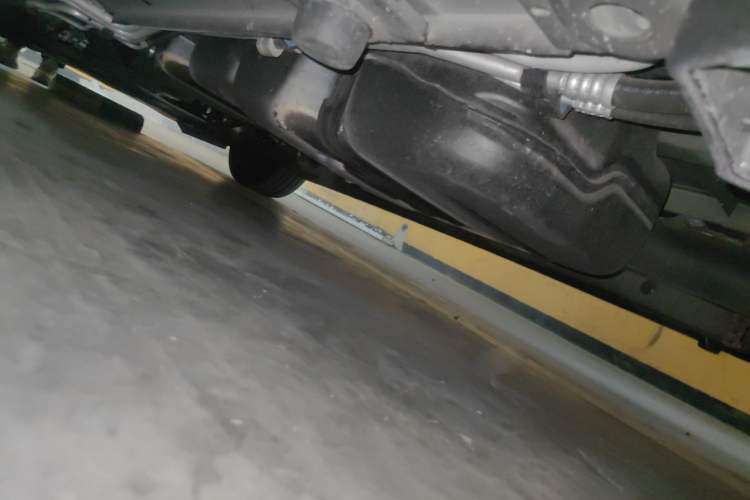 Used Mercedes-Benz V-Class 2020 V 260 L Long-wheelbase Luxury Edition Chassis Rear Left