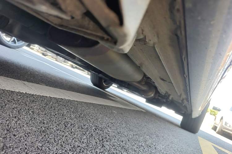 Used Mercedes-Benz V-Class 2020 V 260 Avantgarde Edition Chassis Rear Right