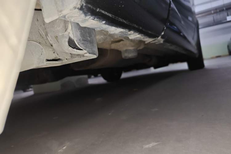 Used Mercedes-Benz V-Class 2020 V 260 L Long-wheelbase Luxury Edition Chassis Rear Right