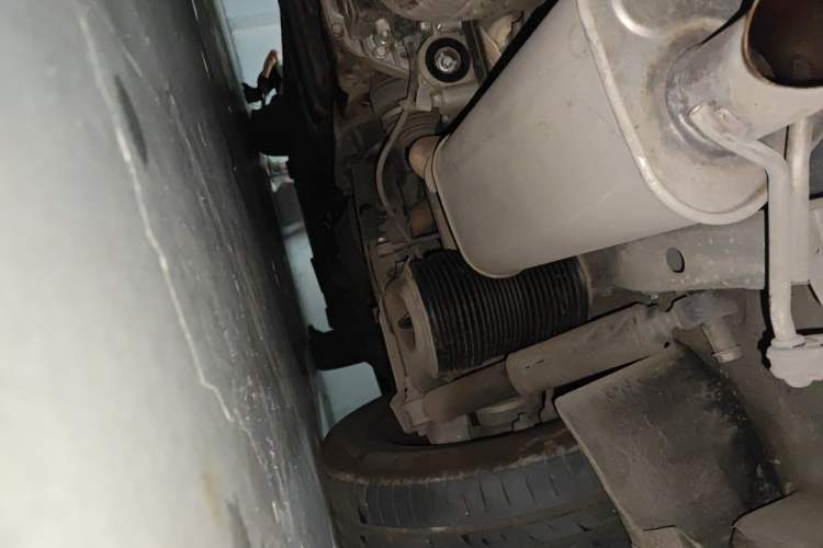 Used Mercedes-Benz V-Class 2020 V 260 Avantgarde Edition Chassis Rear Right