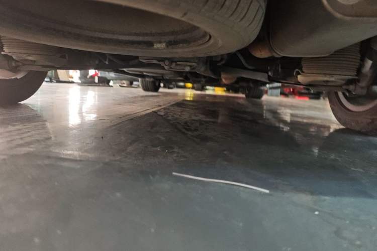 Used Mercedes-Benz V-Class 2020 V 260 Avantgarde Edition Chassis Rear