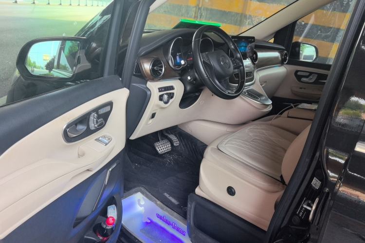 Used Mercedes-Benz V-Class 2020 V 260 Prestige Edition Driver Seat