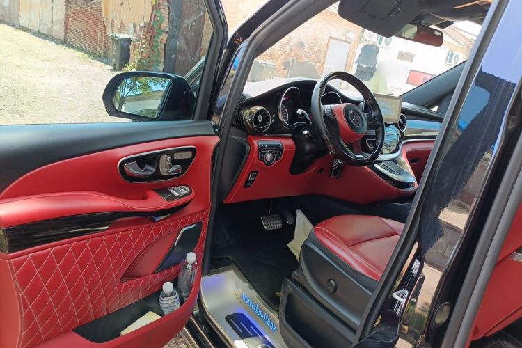 Used Mercedes-Benz V-Class 2020 V 260 L Long-wheelbase Luxury Edition Driver Seat