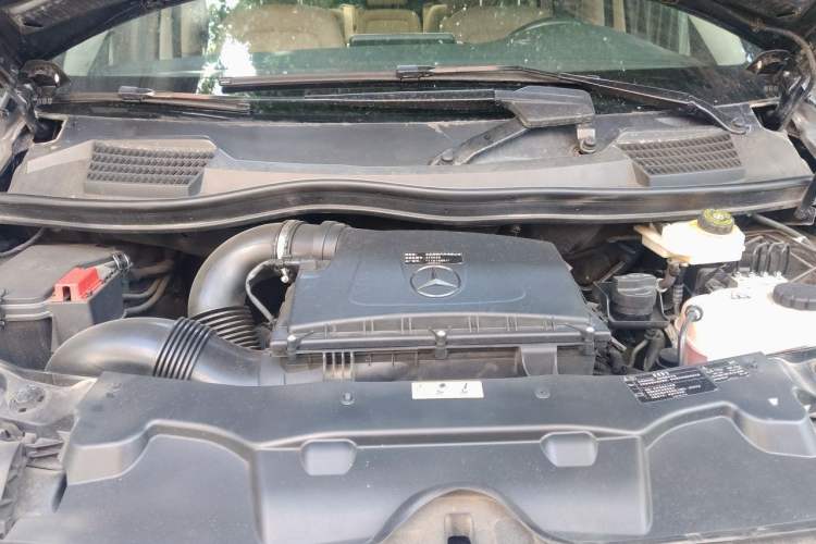 Used Mercedes-Benz V-Class 2020 V 260 Prestige Edition Engine Bay