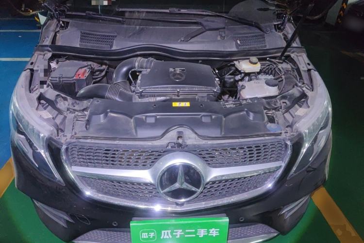 Used Mercedes-Benz V-Class 2020 V 260 L Long-wheelbase Luxury Edition Engine Bay