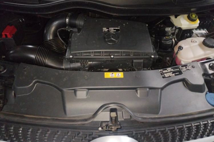 Used Mercedes-Benz V-Class 2020 V 260 L Long-wheelbase Luxury Edition Engine Bay
