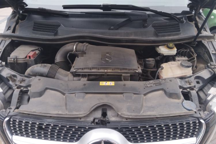 Used Mercedes-Benz V-Class 2020 V 260 L Long-wheelbase Luxury Edition Engine Bay