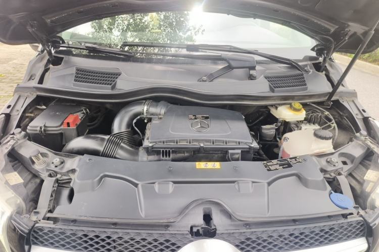 Used Mercedes-Benz V-Class 2020 V 260 Prestige Edition Engine Bay