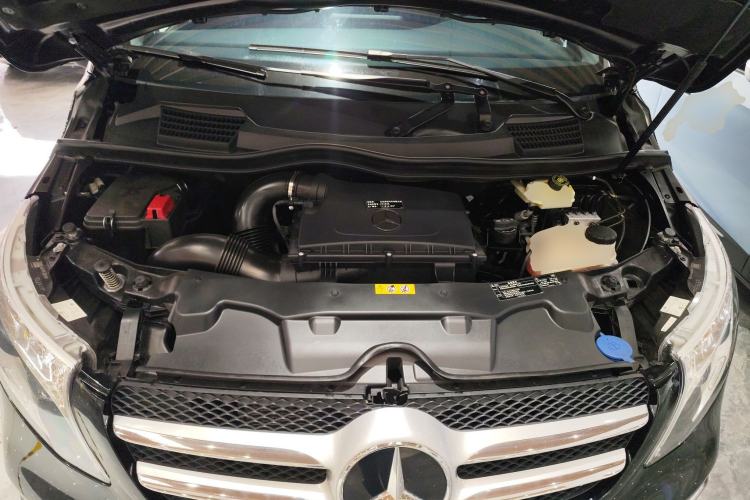 Used Mercedes-Benz V-Class 2020 V 260 Prestige Edition Engine Bay