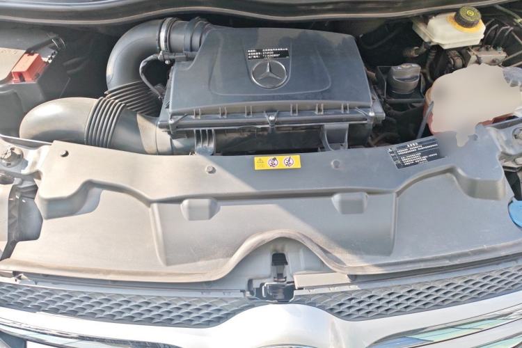 Used Mercedes-Benz V-Class 2020 V 260 Avantgarde Edition Engine Bay