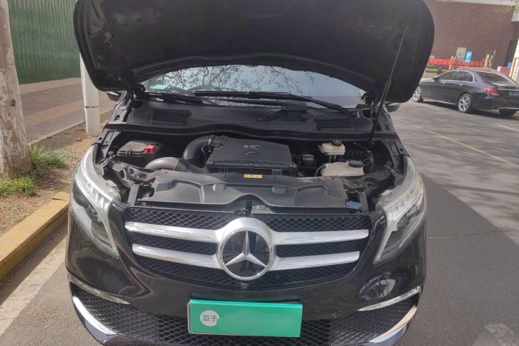 Used Mercedes-Benz V-Class 2020 V 260 Prestige Edition Engine Bay